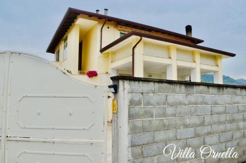 Villa Ornella in Luni