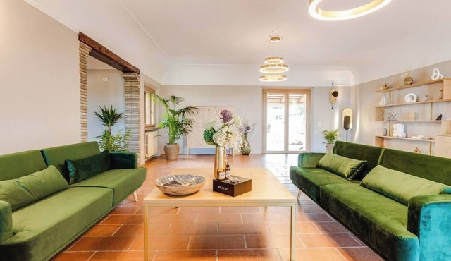 Villa Rimini Summary: in Rimini