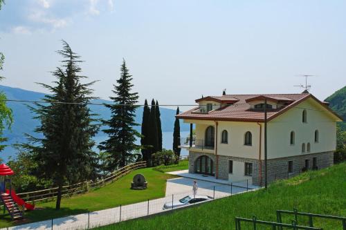 Villa San Valentino - Ruculì Hospitality in Tignale