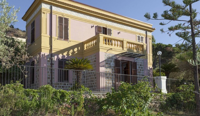 Villa Santa Lucia sea view in cefalù (Palermo)