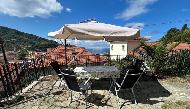 Vrbo Property in Levanto