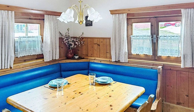 Wonderful private villa for 14 people with TV and terrace