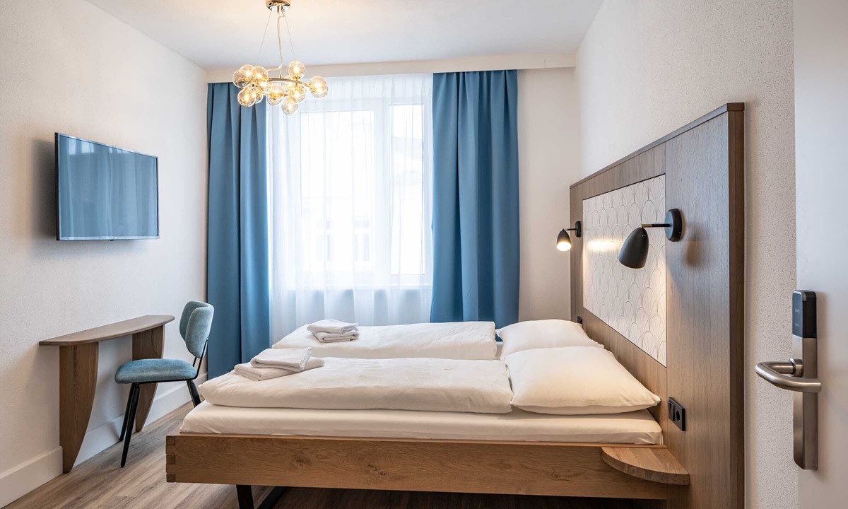 Elisabeth-Vorstadt Bed & Breakfast | Villa Flöckner
