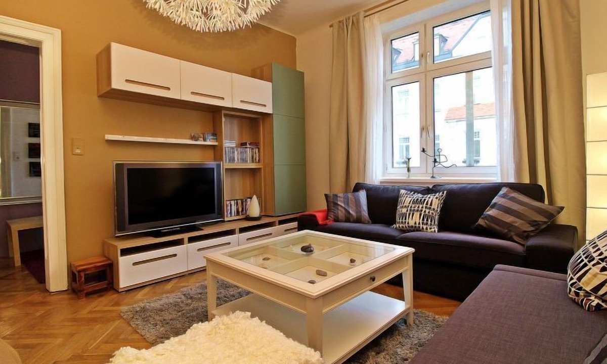 Favoriten Apartment | Apartment Tichy by Interhome