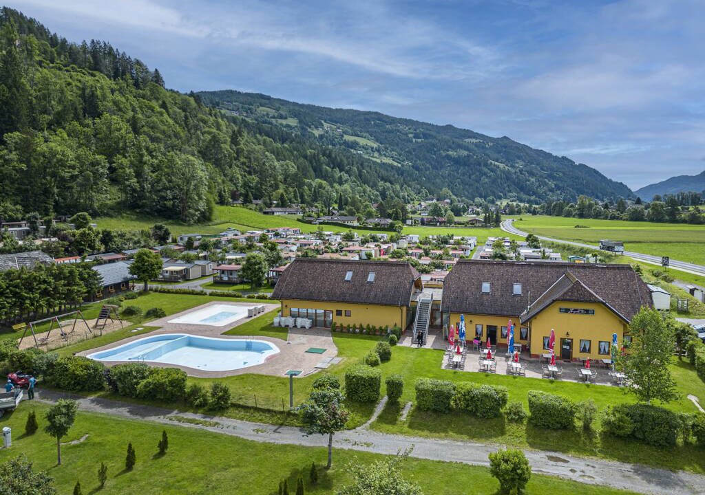 Sankt Peter am Kammersberg House | Bella Austria Vacation Park: "Mars" Mobile Home for 6 People