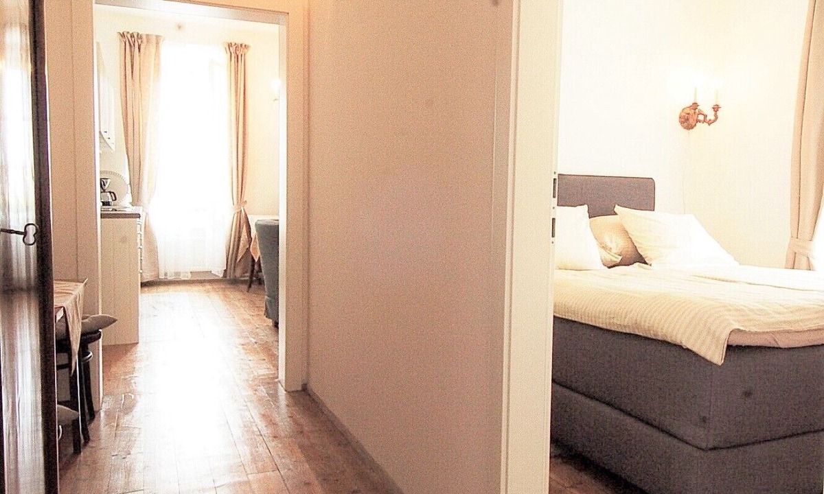 Kritzendorf Apartment | Holiday Apartment 'Bioweingut Hauerhof 99 - 4' with Shared Garden, Wi-Fi and Air Conditioning