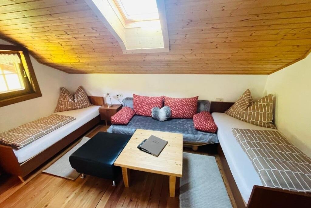 Lesachtal Other | Stallon apartment with balcony