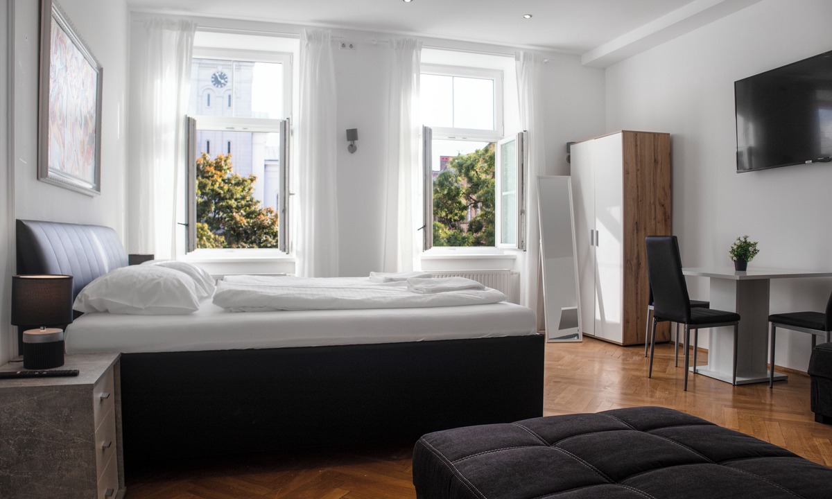 Favoriten Apartment | Perfect 7BR Stay Near Hauptbahnhof