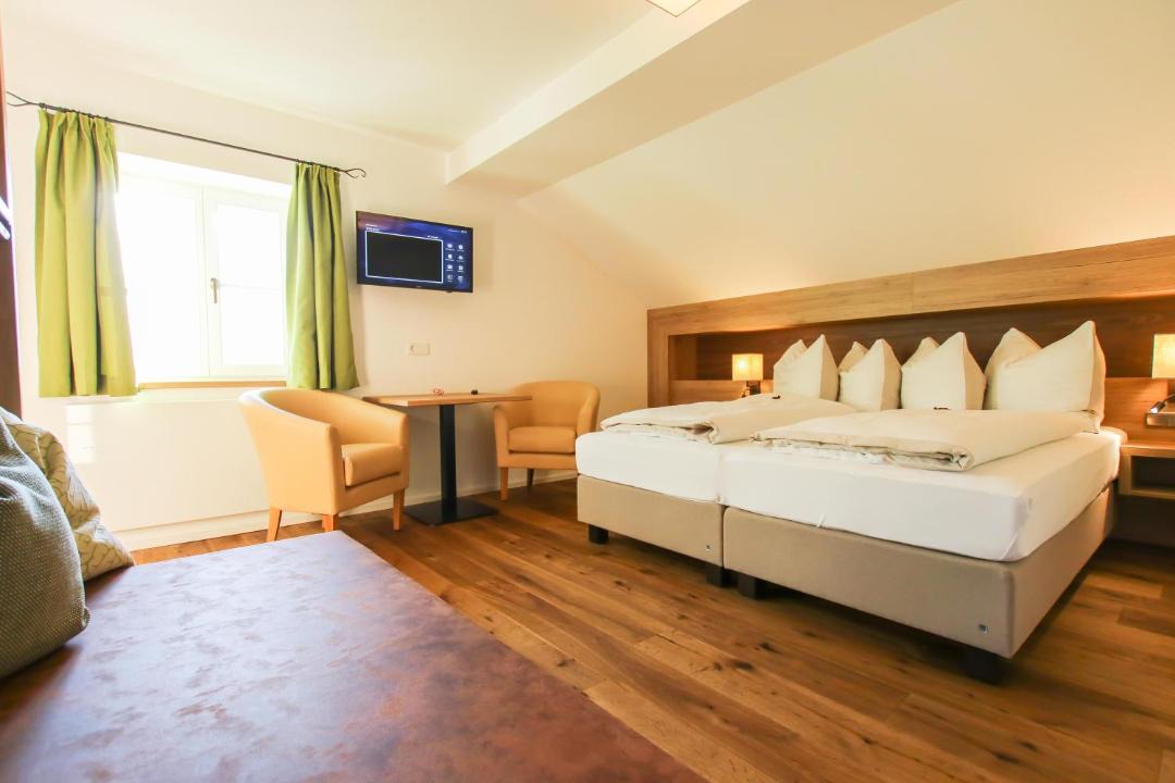 Lofer Hotel | Hotel - Wirts'haus "Zum Schweizer"