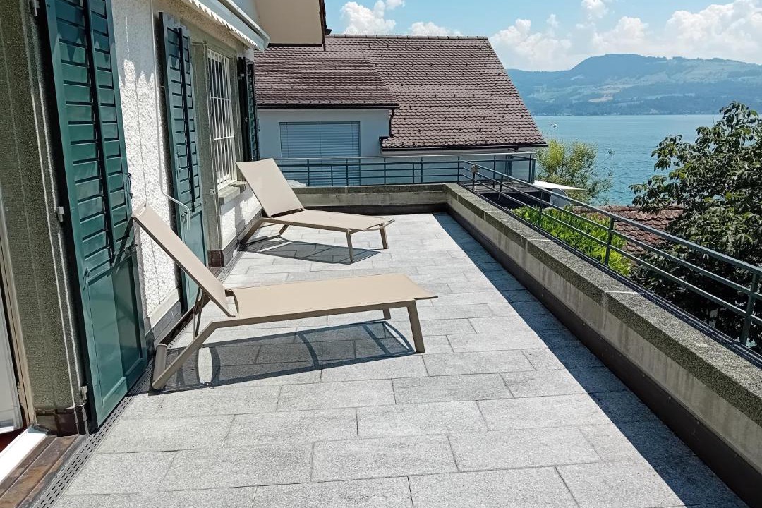 Meilen District Villa | Lakefront Villa