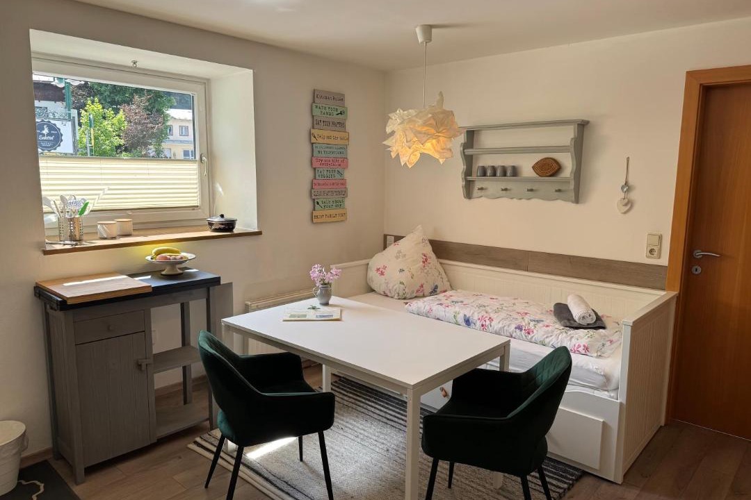 Annaberg-Lungoetz Apartment | Helle Ferienwohnung Saunahaus