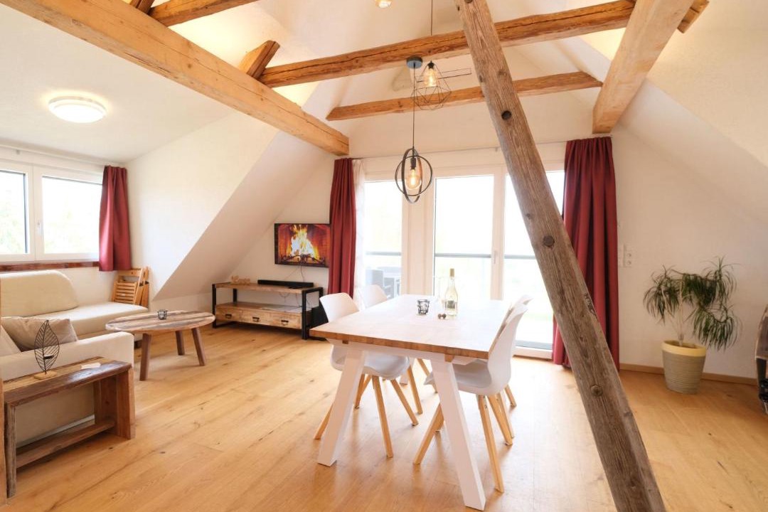 Sankt Margarethen an der Raab Apartment | Apartment Appartement Apollo in der Wohlfühloase am Trausdorfberg mit Sauna Whirlpoolnutz by Interhome
