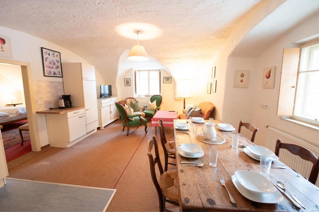 Magdalensberg Apartment | Ferienwohnung Ottmanach Josefhof