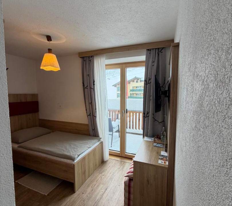Stueben House | Haus Flexen rooms & apartments