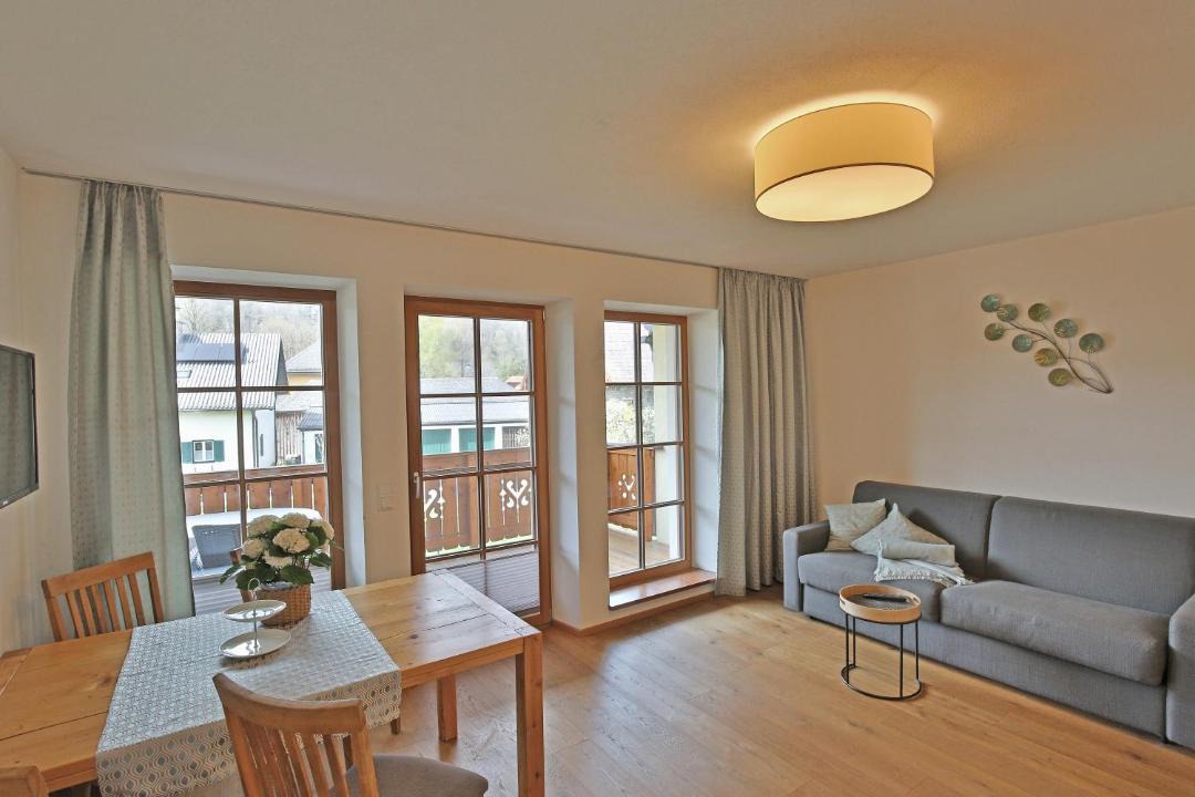 Niederalm Apartment | Landhaus Appartement Seidenwebergut Anif bei Salzburg