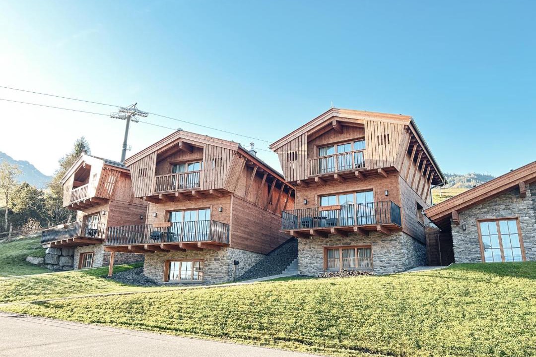 Kaprun Hotel | ZAGLGUT Premium Hotel & Chalets, Zell am See-Kaprun - Wellness & Infinity Pool, Air Conditioning, Panoramic Views & Summer Card Included