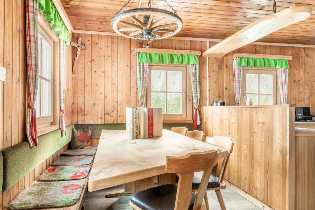 Zederhaus House | Hauserlhütte