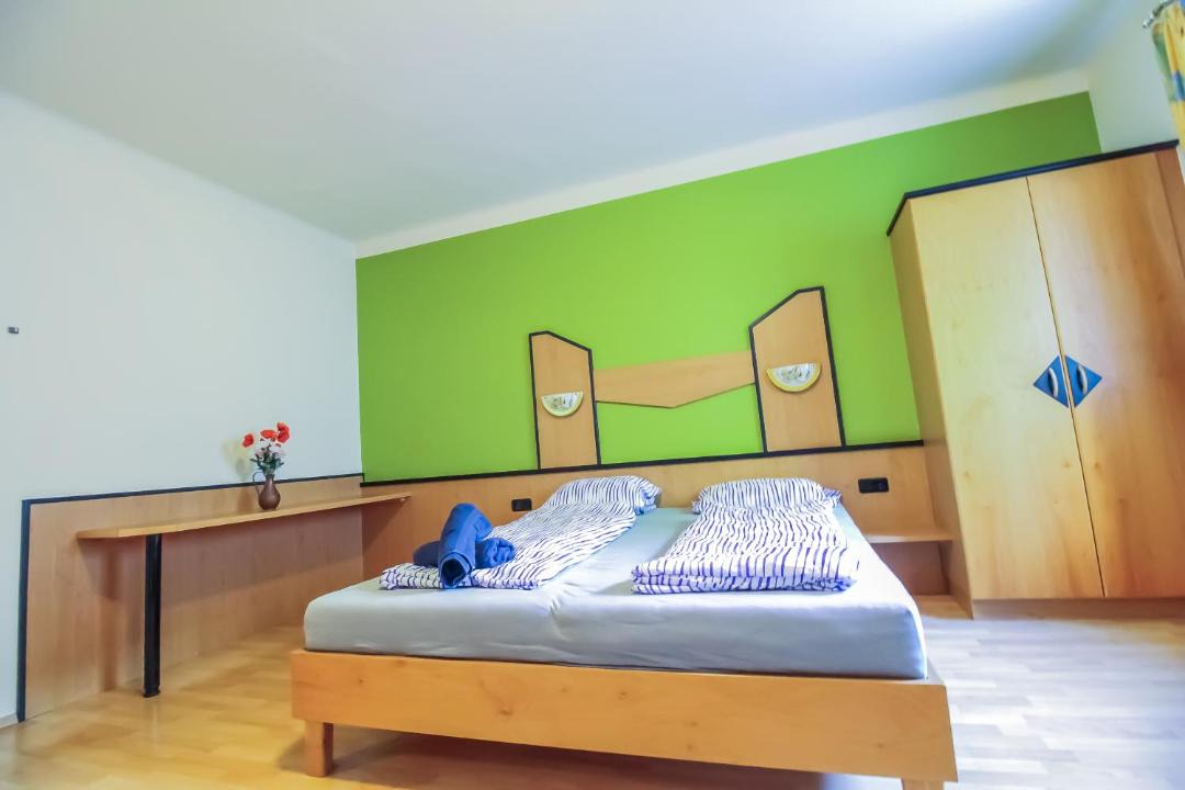 Rudolfsheim-Funfhaus Apartment | Deluxe Apartment 5P BS