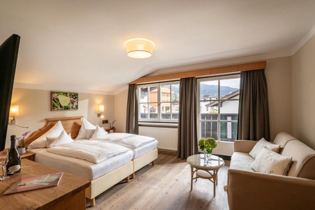 Kitzbuehel Hotel | Alpen Glück Hotel Villa Lisa garni