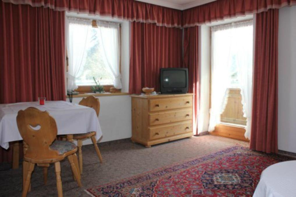Pertisau Apartment | Waldvilla am See