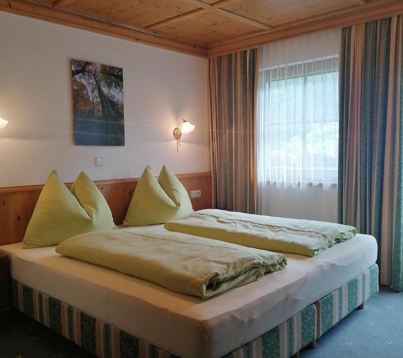 Wald im Pinzgau Bed & Breakfast | Gasthof Finkenhof