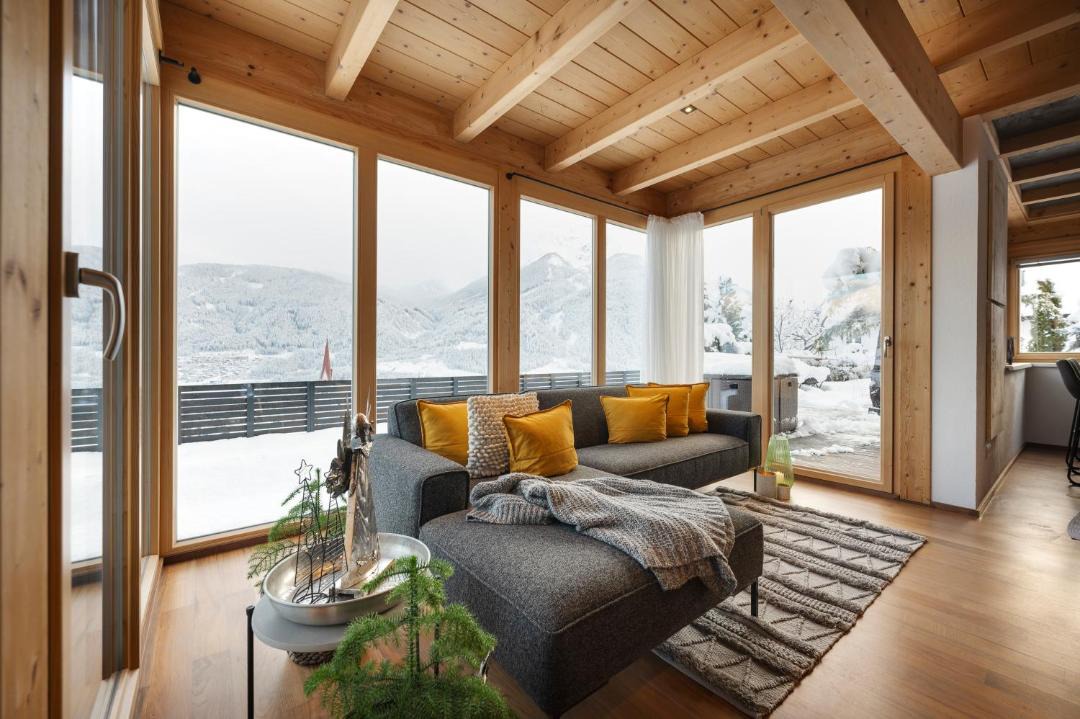 Telfes im Stubai Ski Chalet | Ferienhaus zum Stubaier Gletscher - Wiesen
