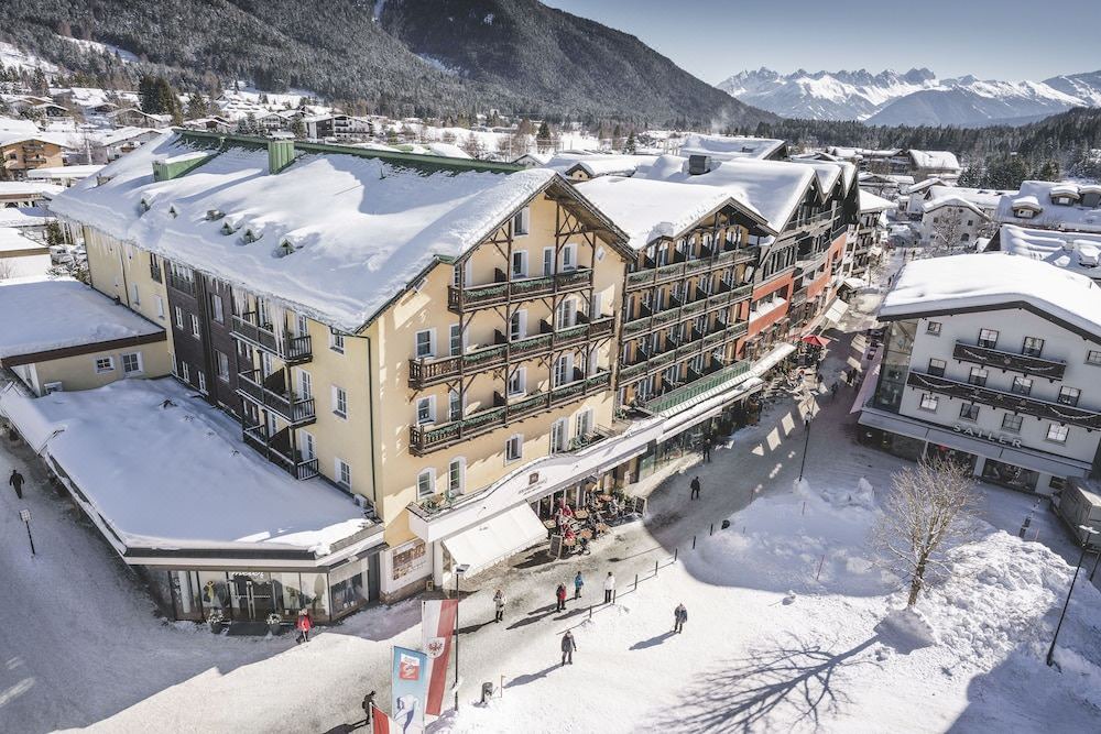 Photo of Others in Seefeld Pedestrian Zone
