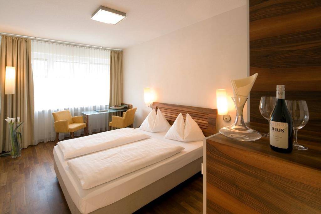 Photo of Others in Hoetting