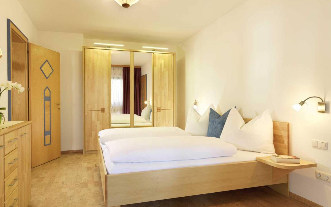 Photo of Others in Mutters