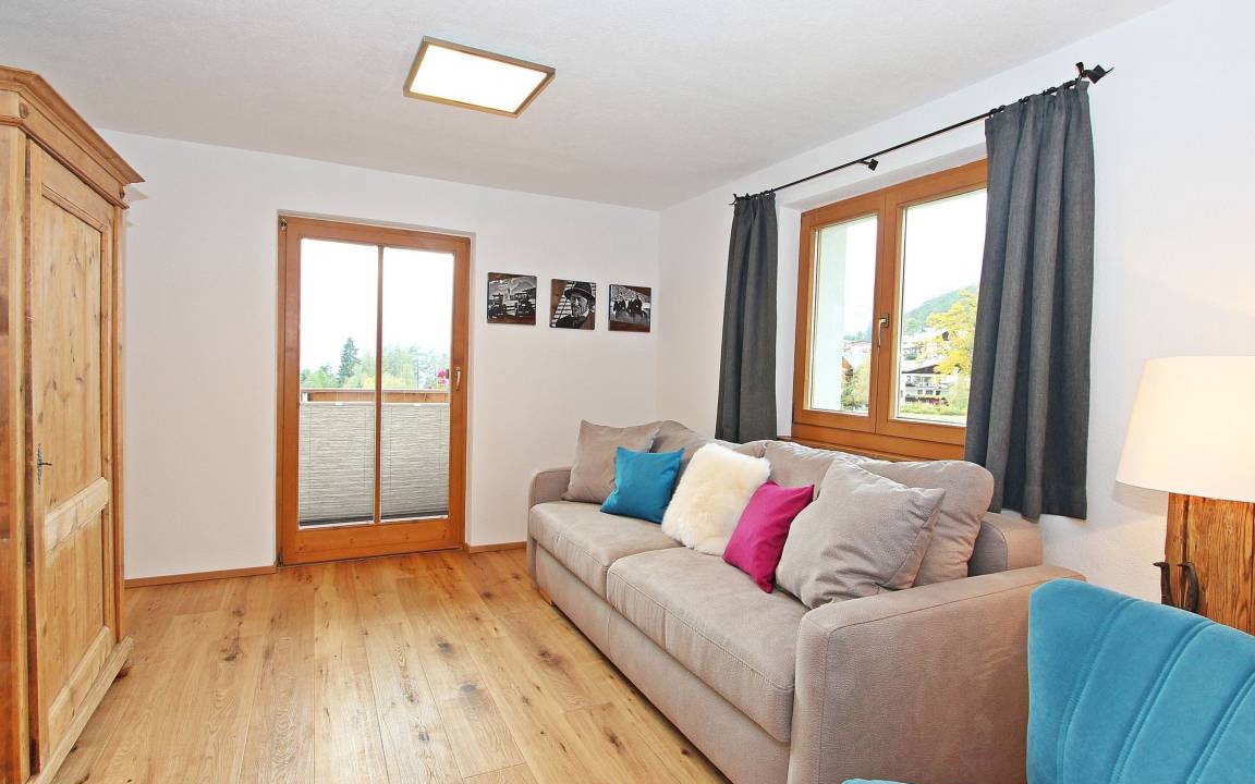 Photo of Others in Mosern