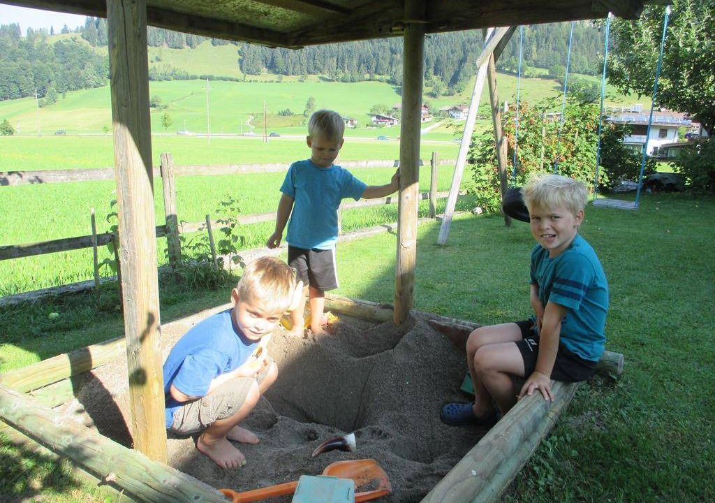 Photo of Others in Durchholzen