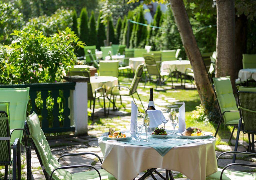 Photo of Others in Lans