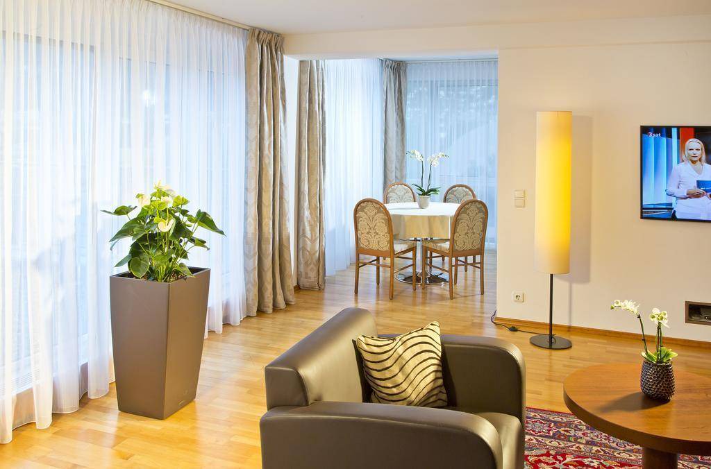 Photo of Others in Hoetting