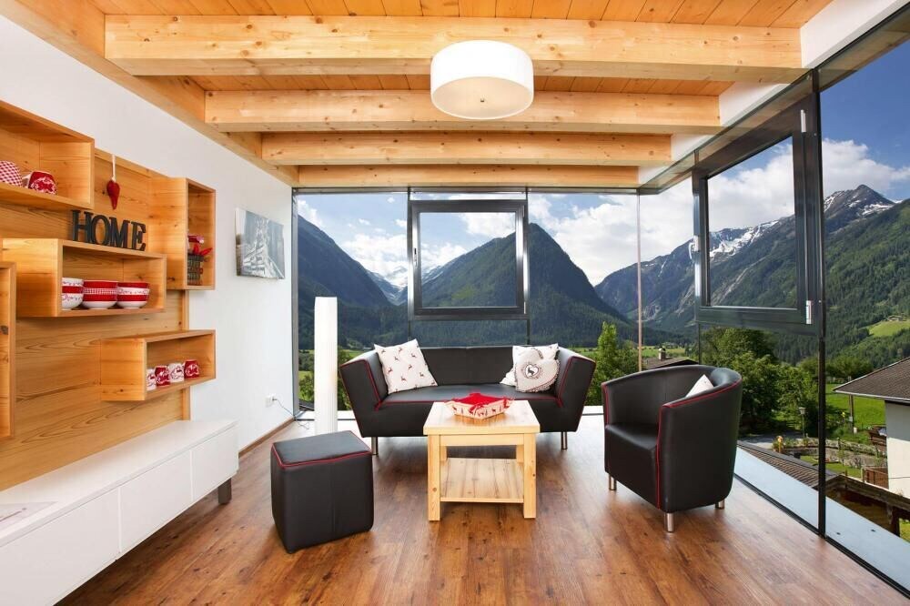 Photo of Livingroom in Schonbach