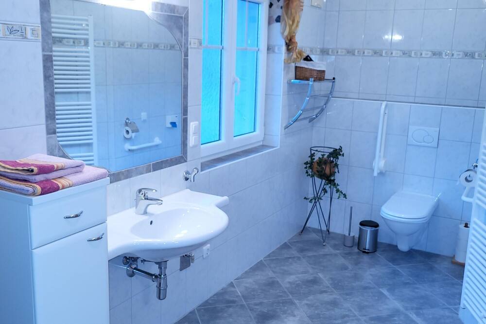 Photo of Bathroom in Ranten