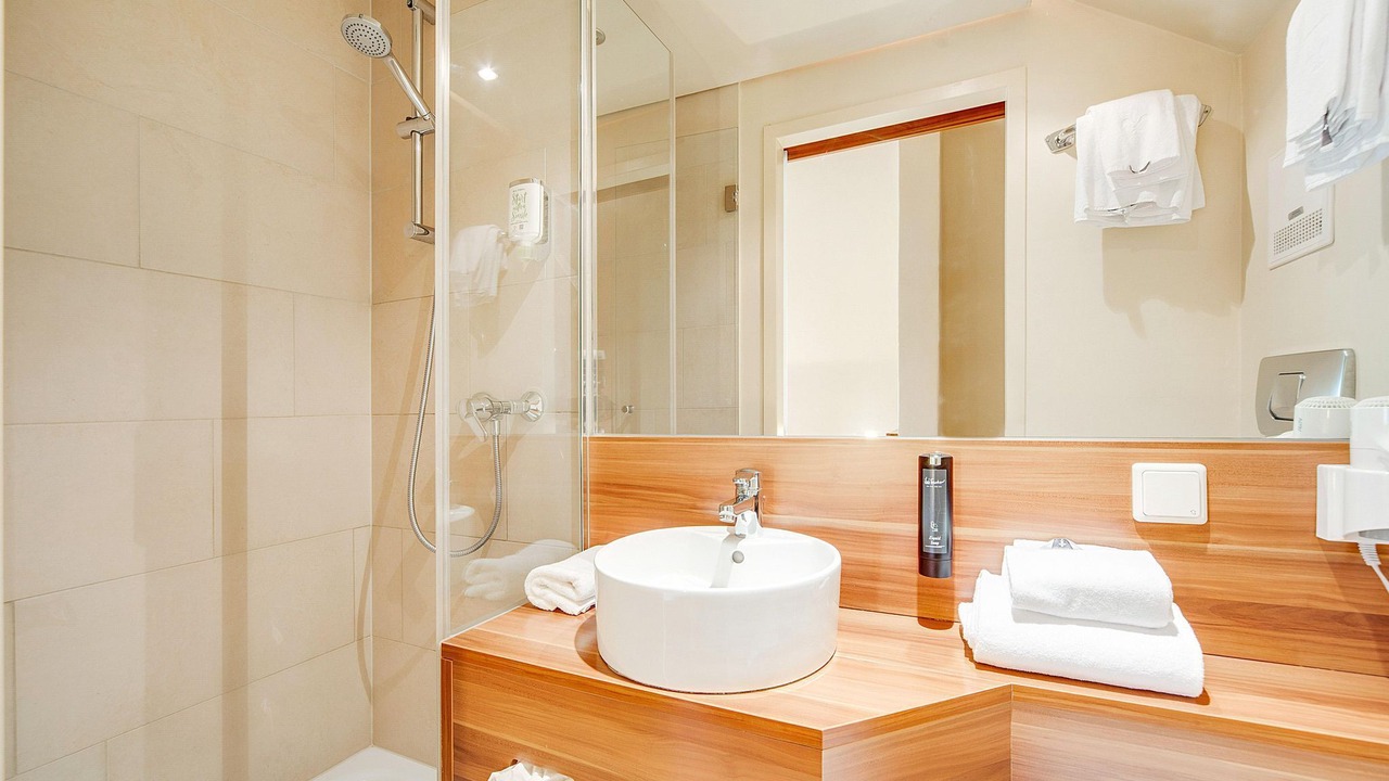 Photo of Bathroom in Maxglan