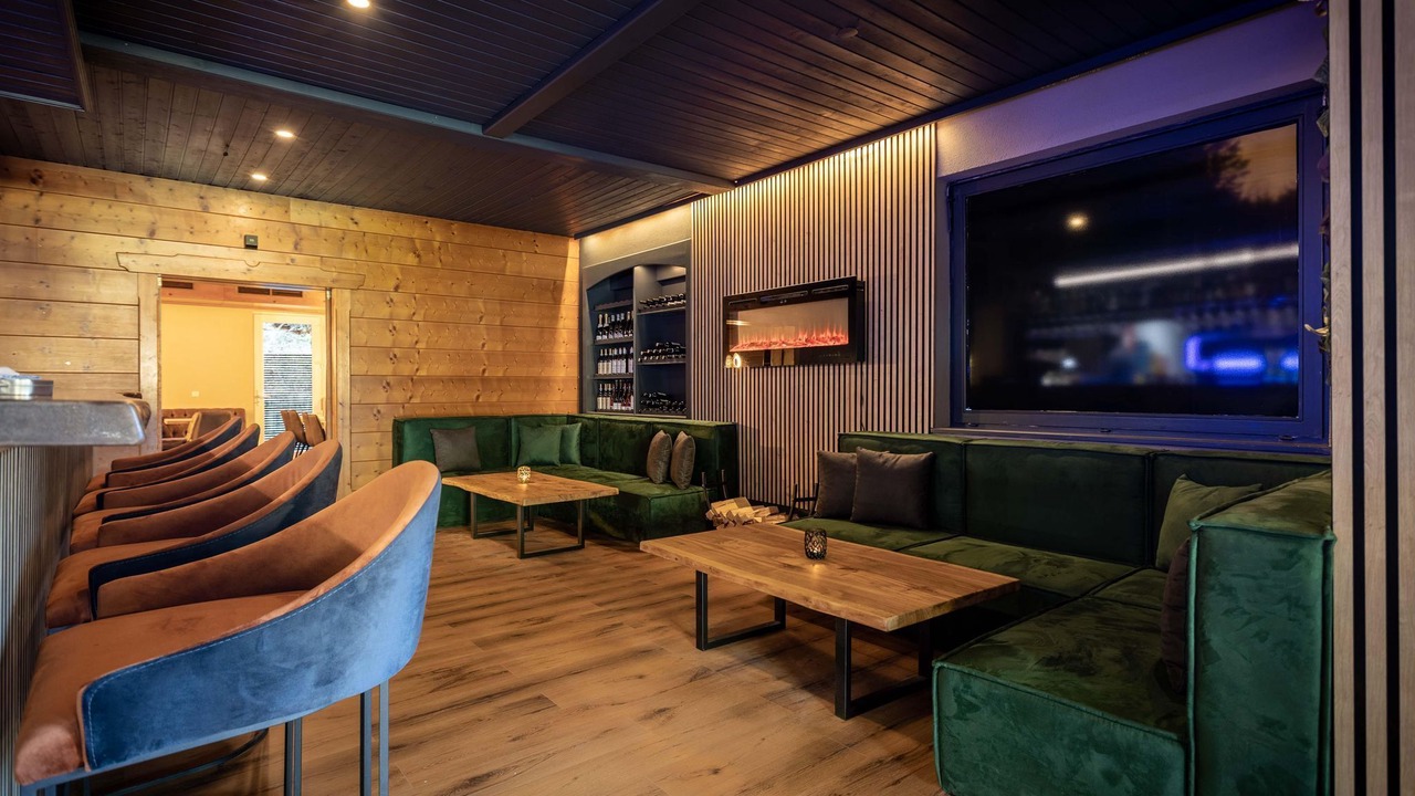 Photo of Others in Natters