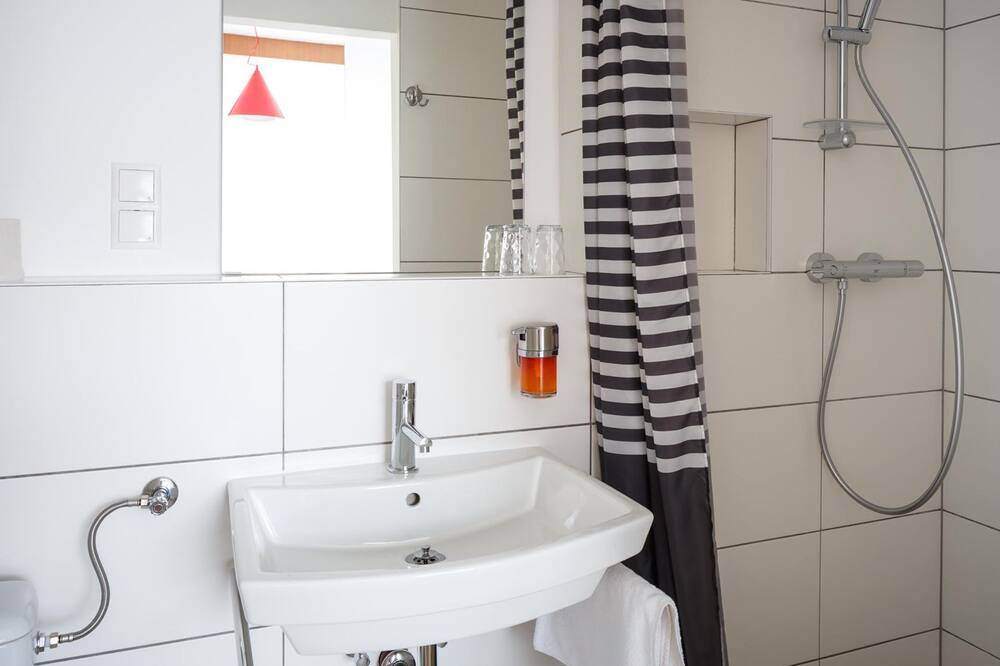 Photo of Bathroom in Morbisch am See