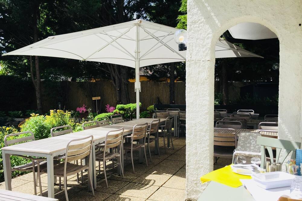 Photo of Outdoor in Rust