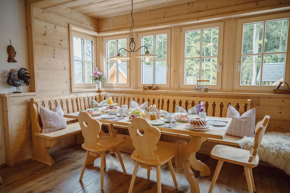 Photo of Livingroom in Grundlsee