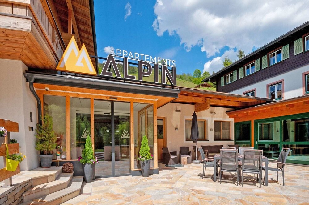 Photo of Patio Balcony in Saalbach