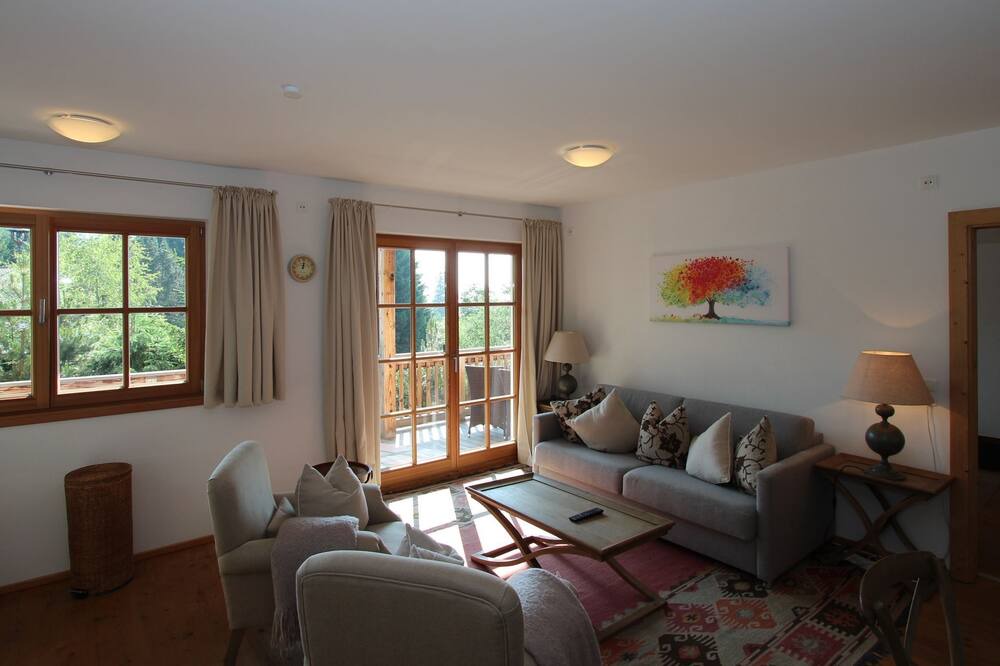 Photo of Livingroom in Schonbach