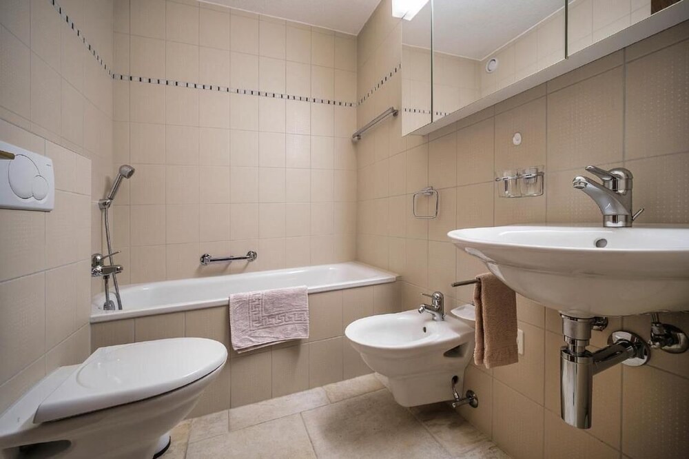 Photo of Bathroom in Arosa