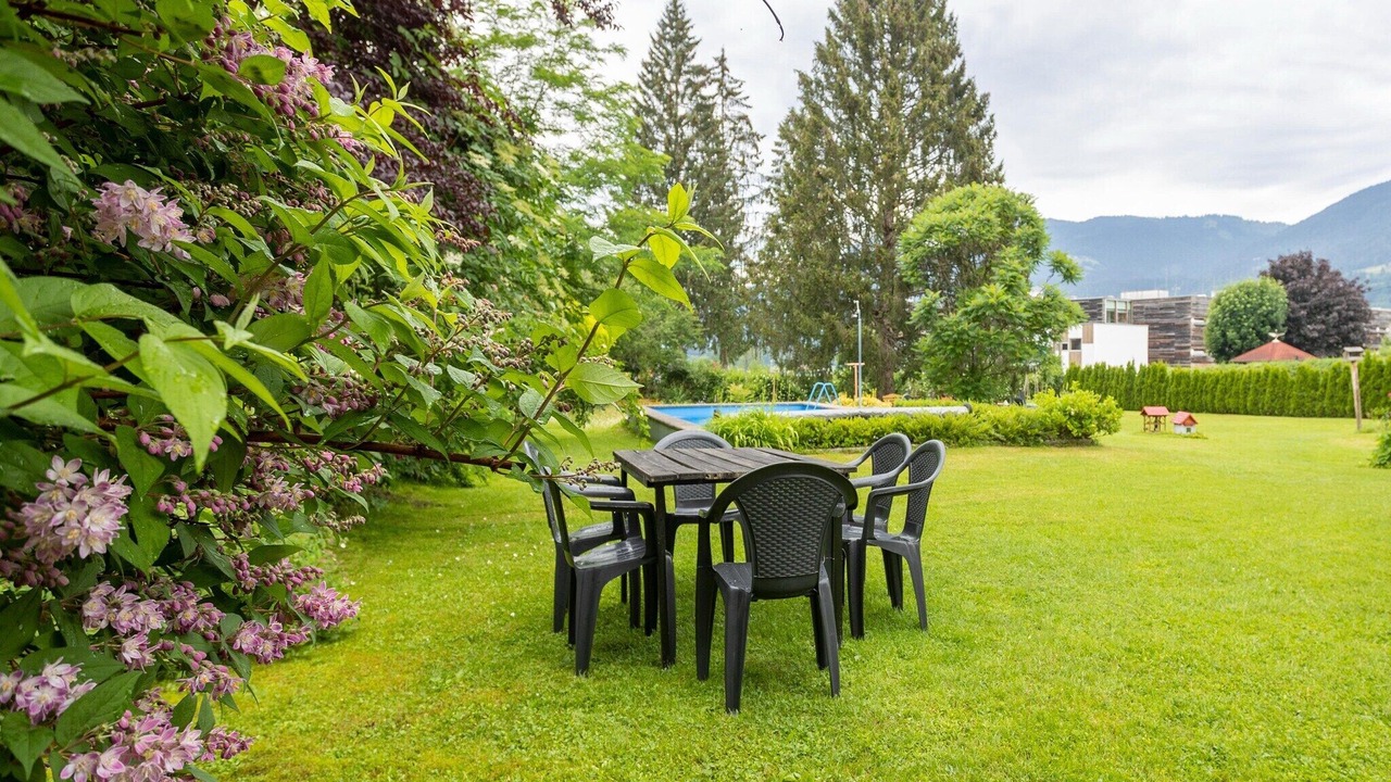 Photo of Outdoor in Tropolach