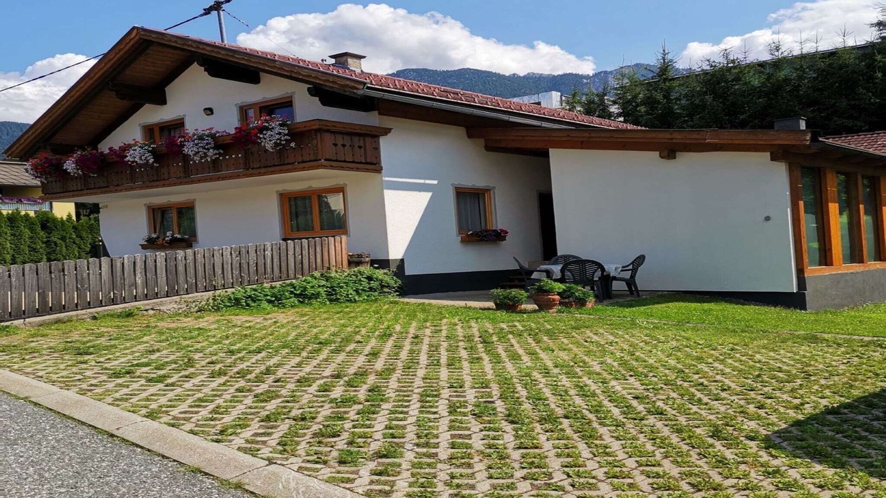Photo of Outdoor in Tropolach
