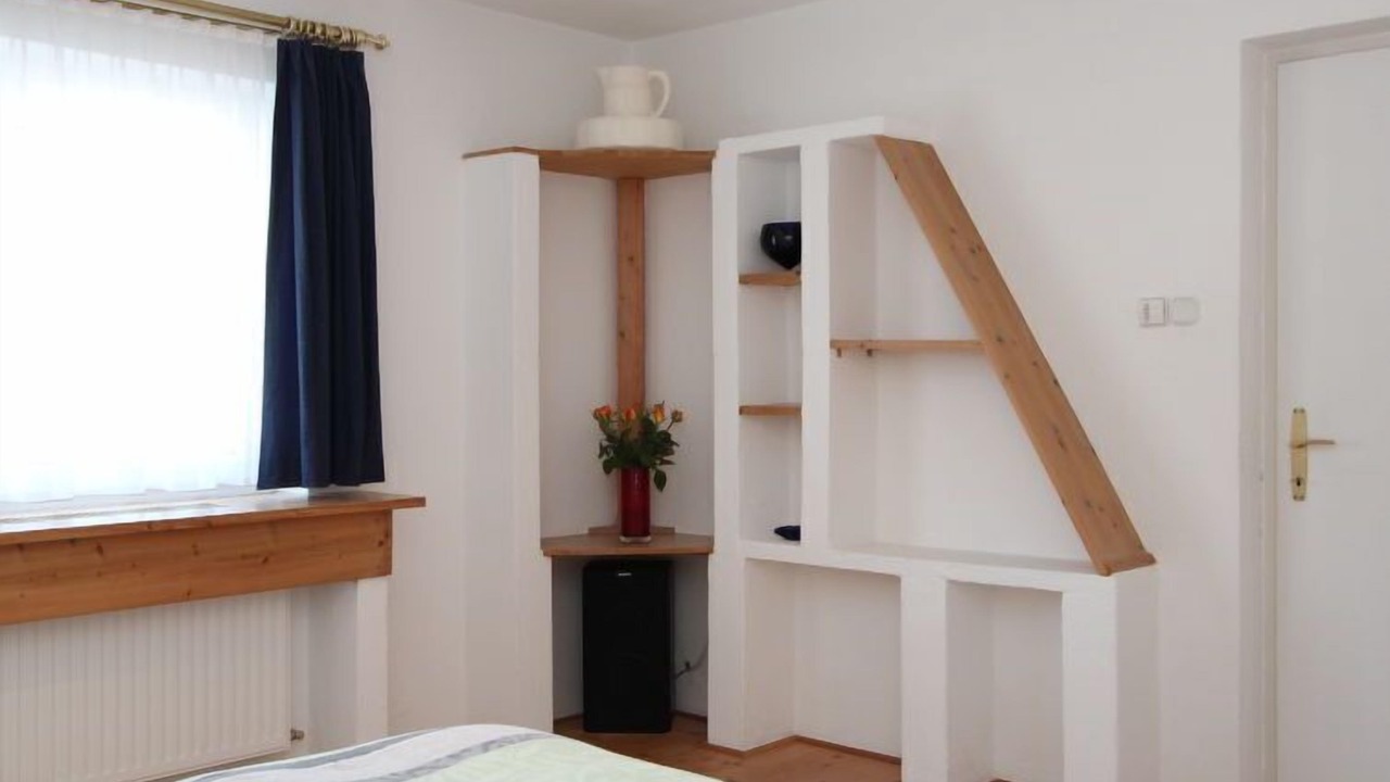 Photo of Others in Flaurling