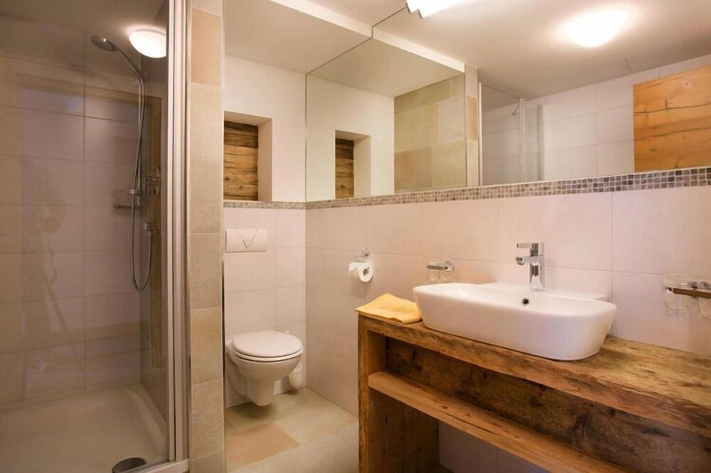 Photo of Bathroom in Schonbach