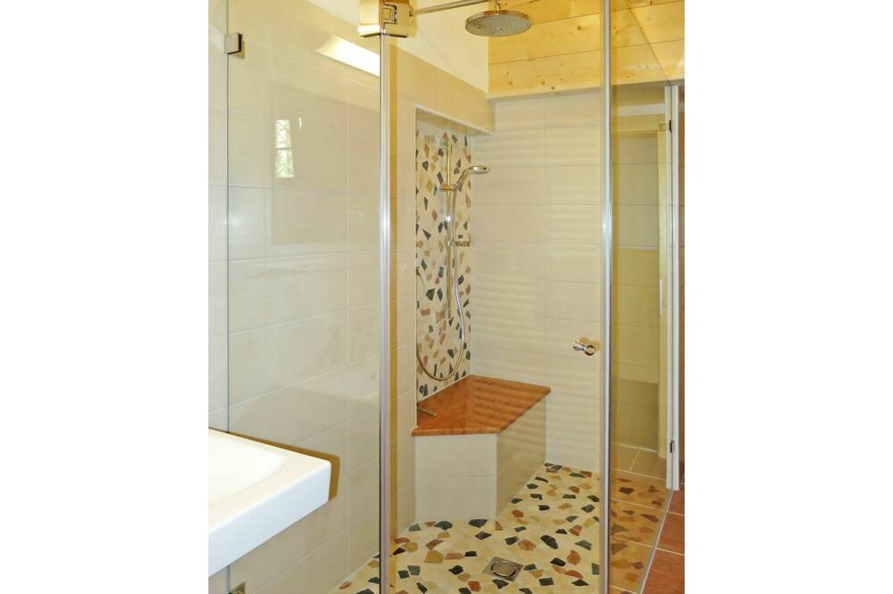 Photo of Bathroom in Lofer