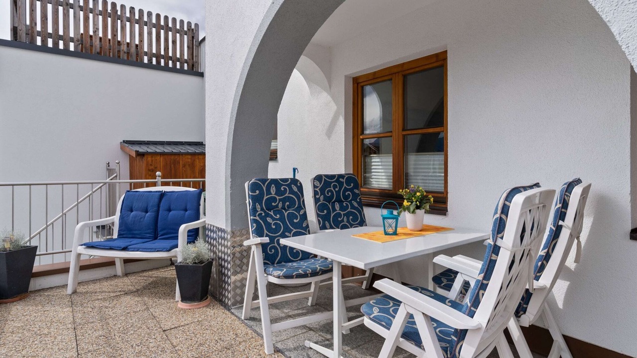 Photo of Patio Balcony in Fiss
