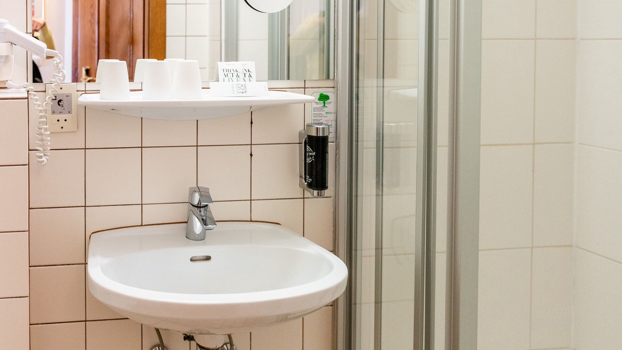Photo of Bathroom in City Centre Salzburg